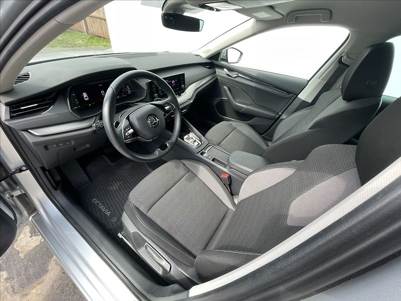Škoda Octavia 2,0 TDI DSG Ambition Plus KESS - fotka 5 z 24