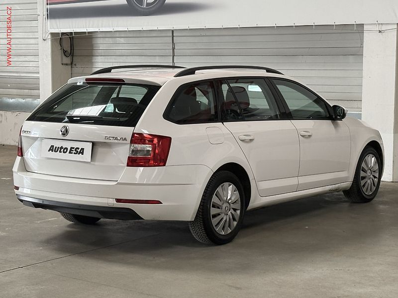 Škoda Octavia (2017) 1.6 TDi, ČR, Active - fotka 6 z 14