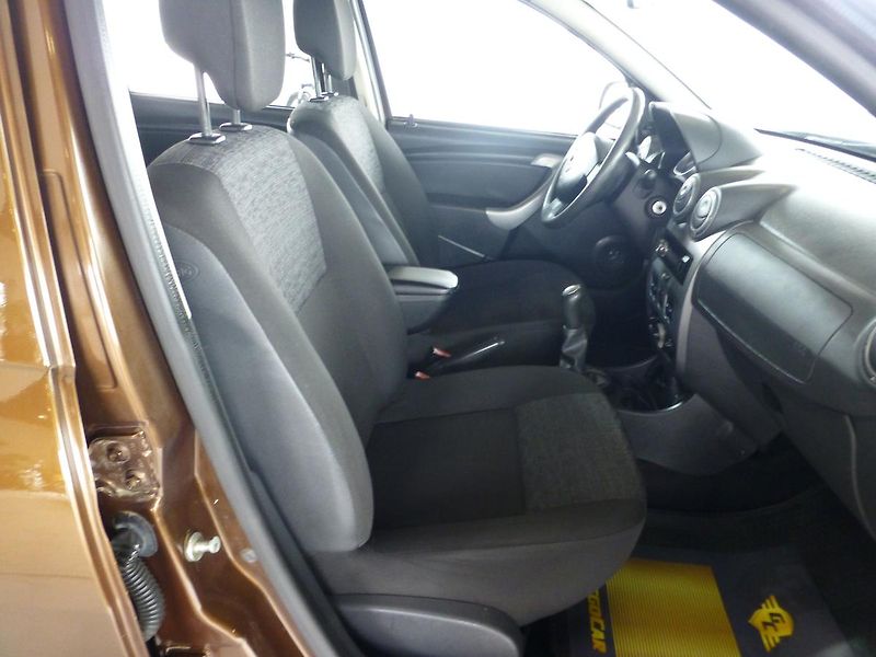 Dacia Duster (2010) 1,5DCI-79KW*KLIMATIZACE**ALU* - fotka 16 z 22