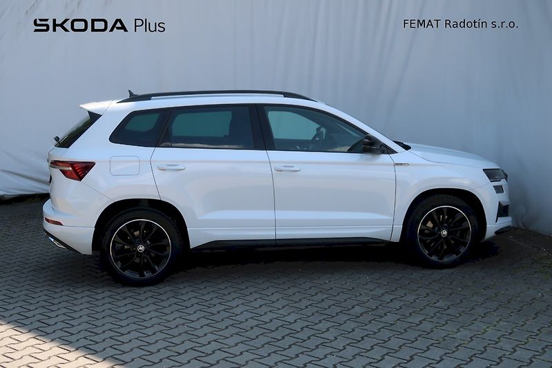 Škoda Karoq (2023) SPORTLINE 1.5 TSI 110 kW DSG - fotka 3 z 29