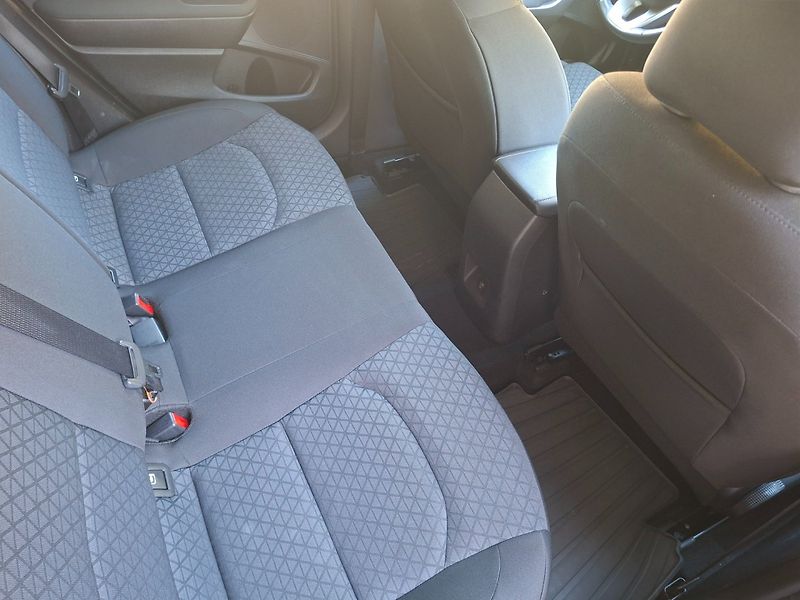Kia Ceed (2023) SW 1.5T-GDI 118kW -1.MAJITEL - fotka 25 z 39