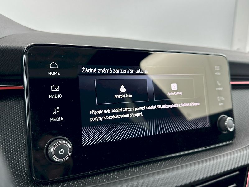Škoda Kamiq (2025) DSG 1.5TSI 110kW Monte Carlo - fotka 14 z 33