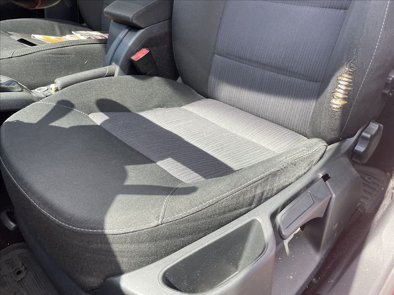 Škoda Octavia 2,0 TDi 103kw BKD Klimatronic - fotka 19 z 35