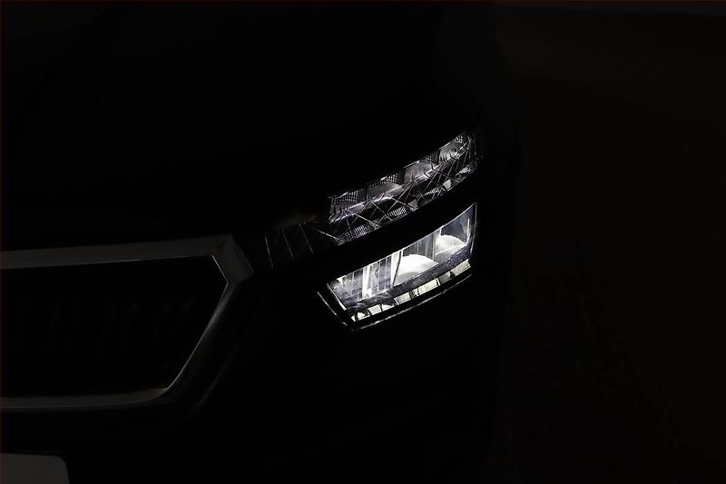 Škoda Kamiq (2021) 1.5 TSI - fotka 26 z 26