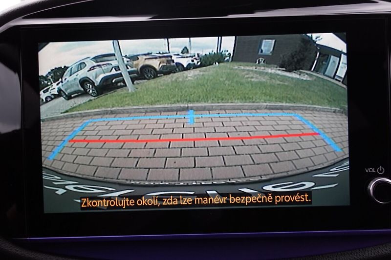 Toyota Aygo 1.0L - 1 CVT Executive - fotka 23 z 30