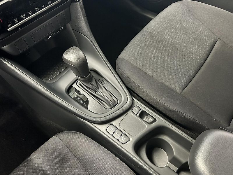 Mazda 2 (2025) 1.5L Hybrid 116ps - fotka 12 z 14