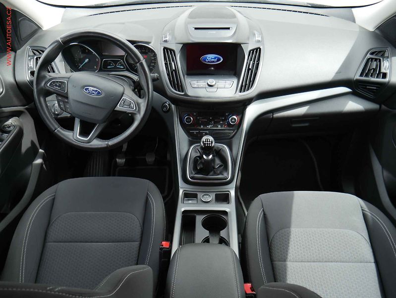 Ford Kuga (2019) 1.5TDCi, servis.kniha - fotka 8 z 19