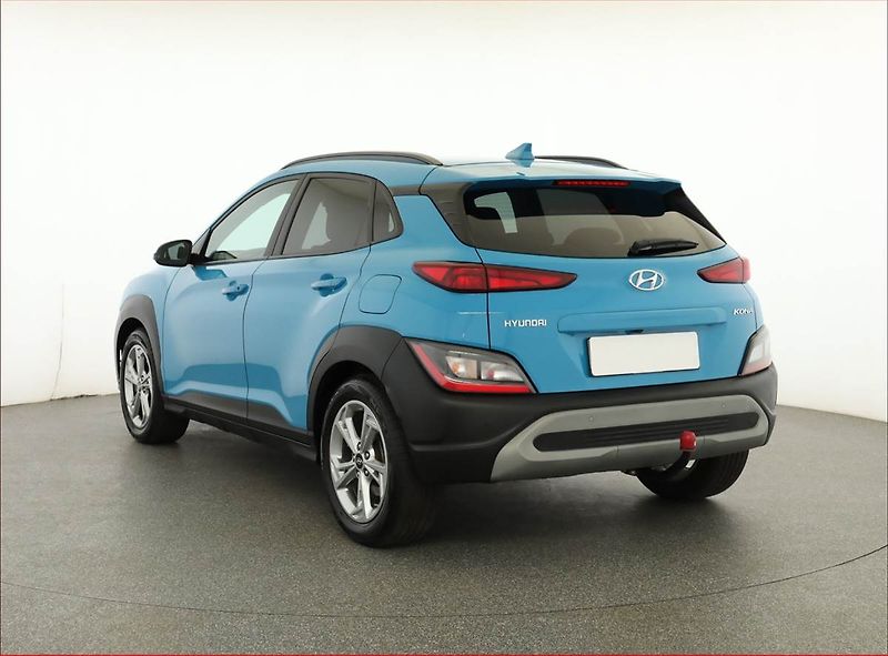 Hyundai Kona (2021) Business 1.6 T-GDI - fotka 4 z 18