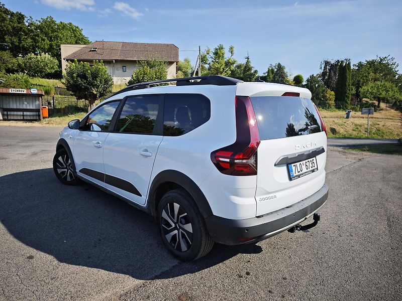 Dacia Jogger (2025) 7míst, LPG, tažné, EasyServis  - fotka 8 z 17
