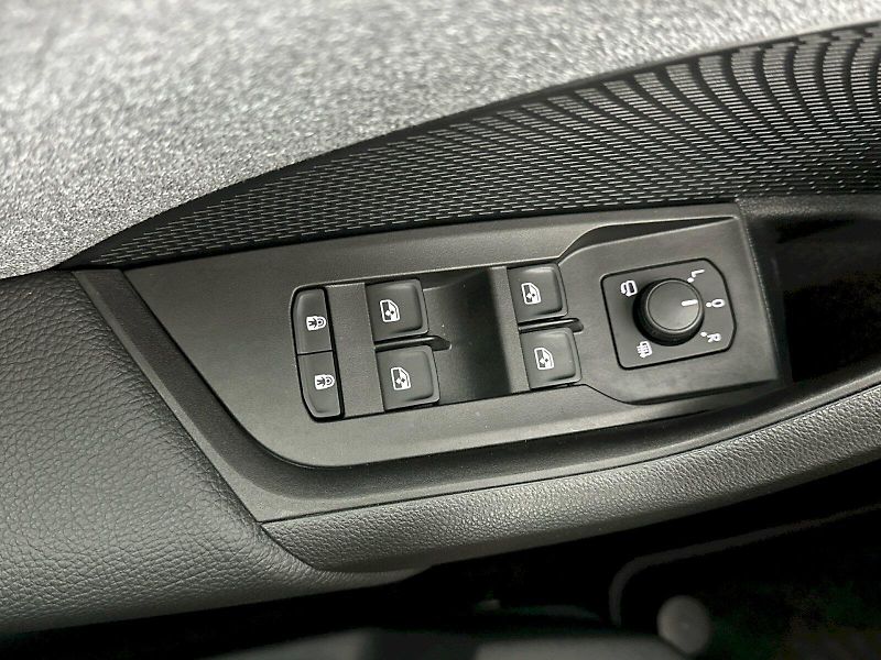 Škoda Octavia (2025) 1.5TSI 110kW Top Selection - fotka 29 z 34