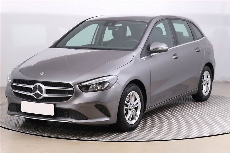 Mercedes-Benz Třídy B (2019) Progressive B 180 - fotka 2 z 20