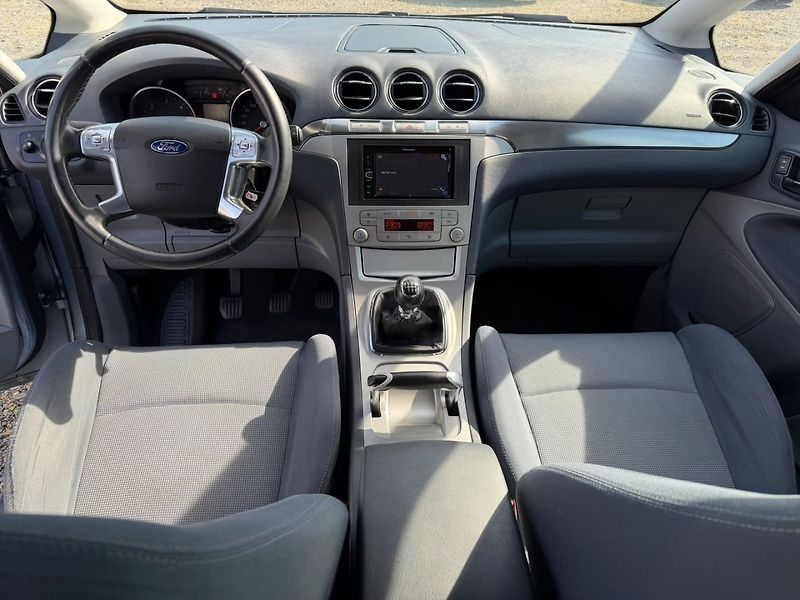 Ford S-MAX (2007) 1.8 TDCi 92kW/1MAJ/2xKOLA - fotka 22 z 24
