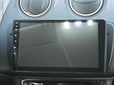 Seat Ibiza (2011) 1.6 TDi, AAC, výhř.sed. - náhled 11