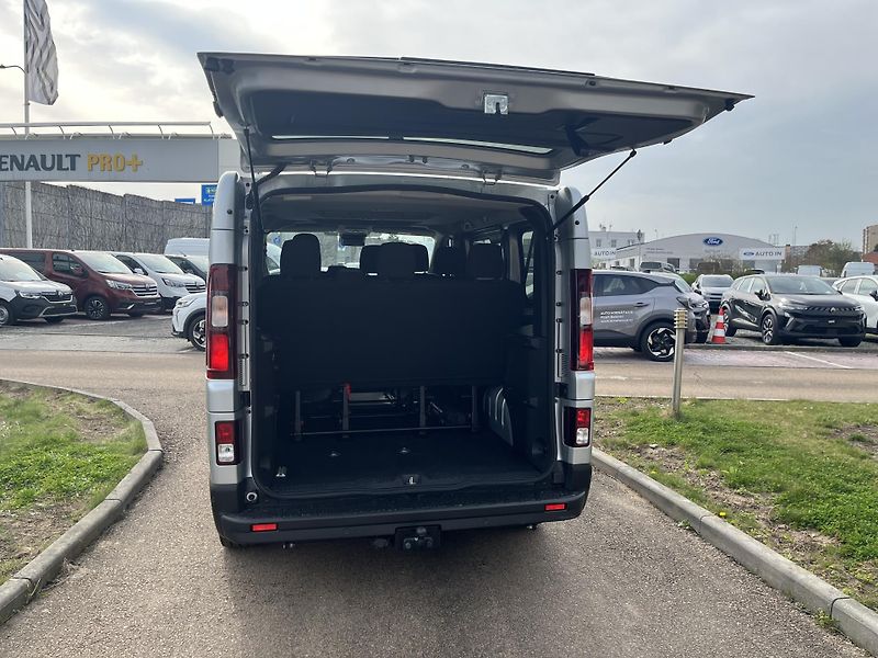 Renault Trafic (2025) L1 Equilibre Blue dCi 170 EAG9 - fotka 8 z 12