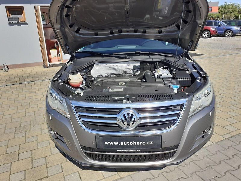 Volkswagen Tiguan (2009) 1.4 TSi 4x4 - fotka 19 z 22
