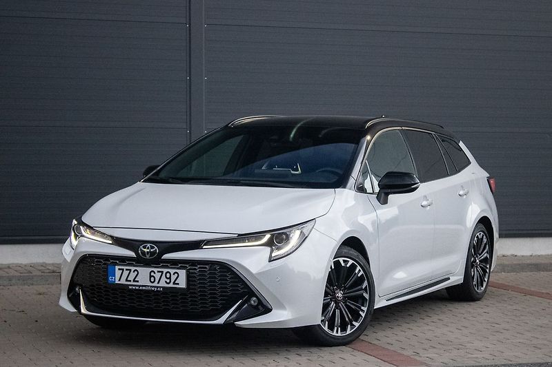 Toyota Corolla - fotografie inzerátu