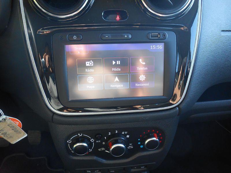 Dacia Lodgy STEPWAY,7Míst,NAVI,75TKm!! - fotka 33 z 38