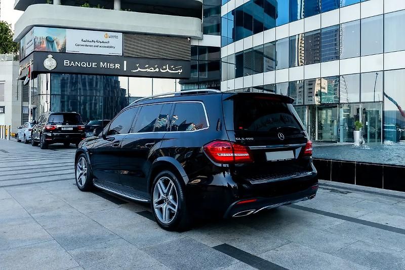 Mercedes-Benz GLS (2019) Rodinné SUV V6 - fotka 5 z 13