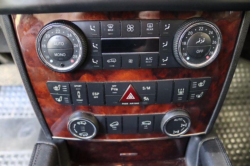 Mercedes-Benz GL 420CDI 4MATIC 225kW - fotka 28 z 48