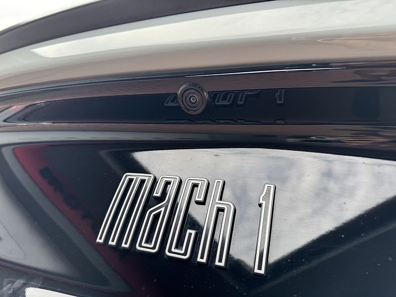 Ford Mustang (2022) 5.0i V8 MACH1 LED Navi Kamera - fotka 41 z 50