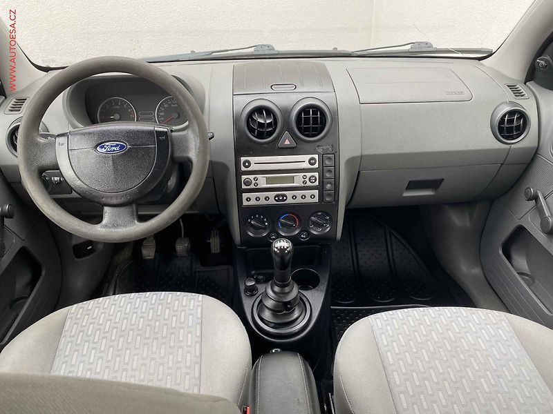 Ford Fusion (2005) 1.4 i, 2.maj,ČR, AC - fotka 8 z 14