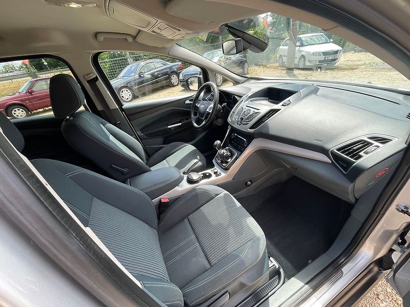 Ford C-MAX 1.6CDTi 85kW*ZADÁNO* - fotka 21 z 38