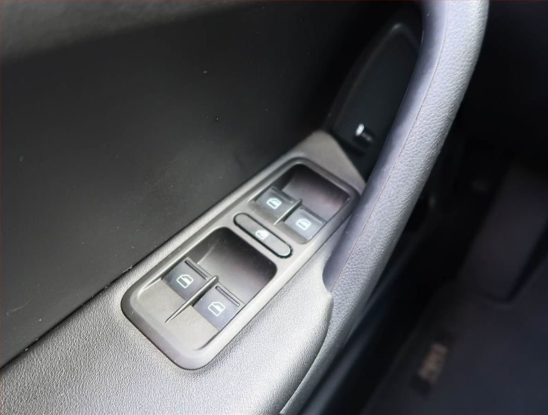Škoda Yeti (2015) 2.0 TDI, 4X4, Automat - fotka 19 z 23