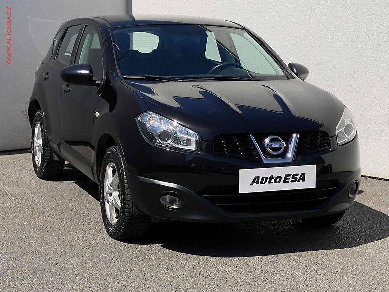 Nissan Qashqai (2013) 1.6, Visia, +ALU - fotografie inzerátu