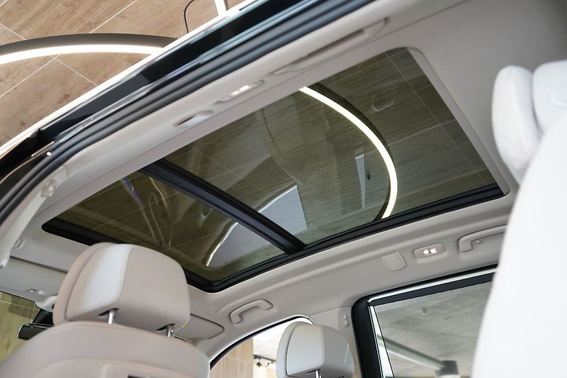 BMW X7 40d xDrive, Laser, Tažné, HUD - fotka 23 z 50