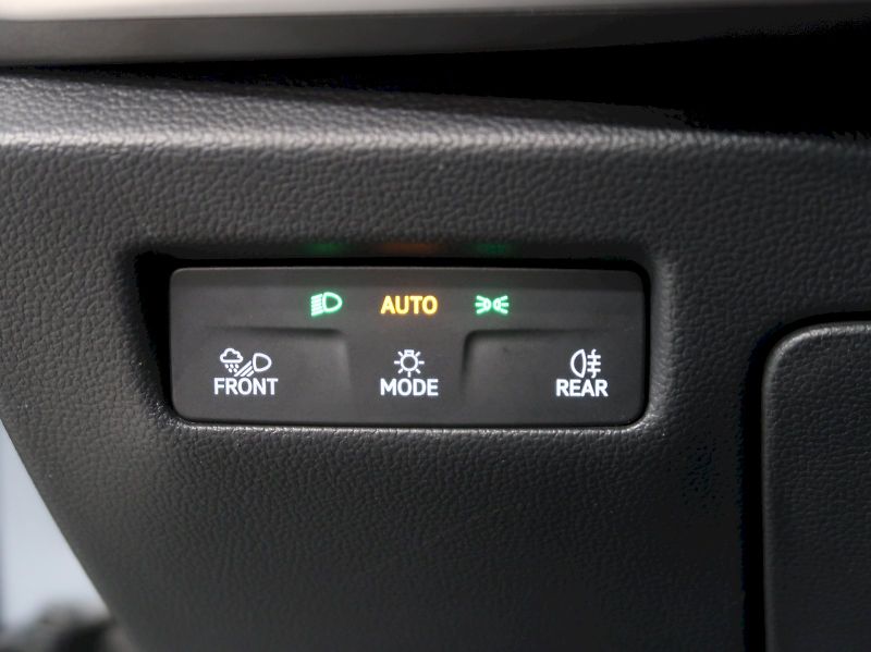 Škoda Superb (2024) 2.0TDI 110KW DSG CANTON LED MA - fotka 37 z 41