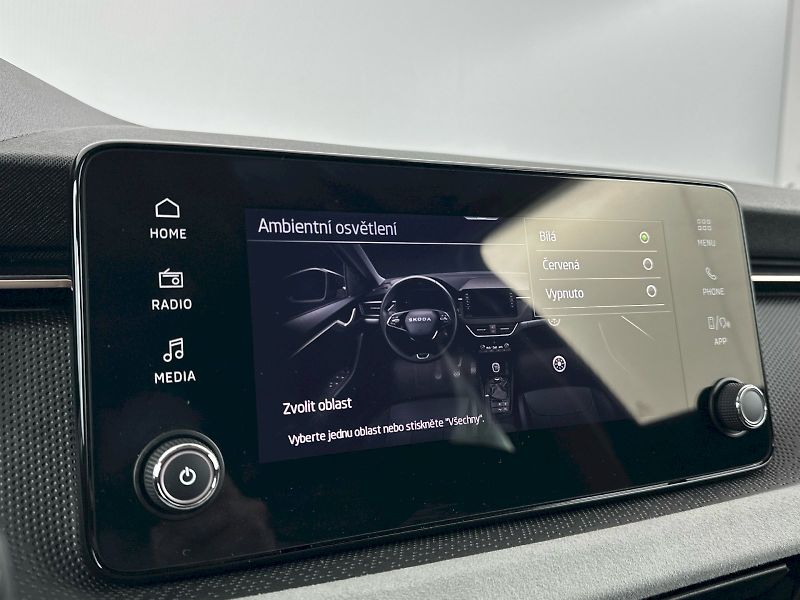 Škoda Kamiq (2025) 1.0TSI 85kW Top Selection - fotka 17 z 31