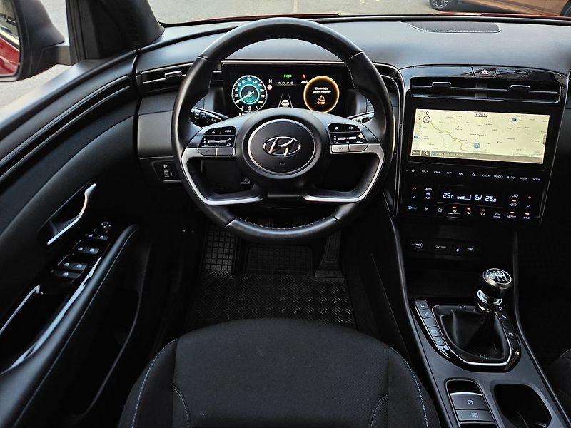 Hyundai Tucson 1,6 CRDi, Smart Navi, 2.maj. - fotka 14 z 36
