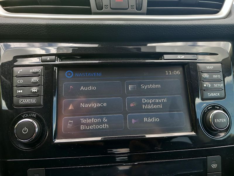 Nissan Qashqai (2014) MAX.VÝBAVA ! PO VELKÉM SERVISE - fotka 29 z 37