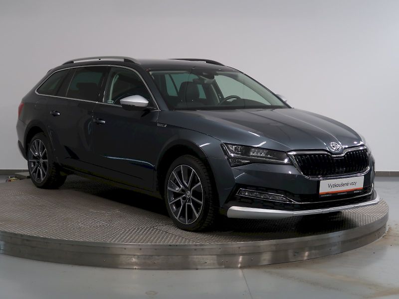 Škoda Superb (2021) SCOUT 2.0TDI 147KW DSG 4x4 - fotka 6 z 39