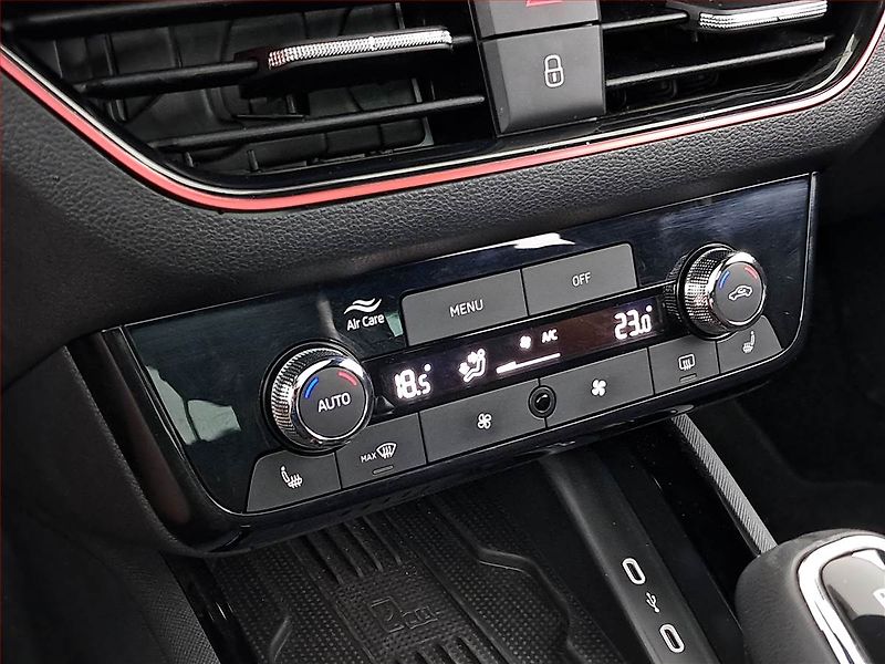 Škoda Scala (2025) 1.5 TSI, Monte Carlo - fotka 16 z 23