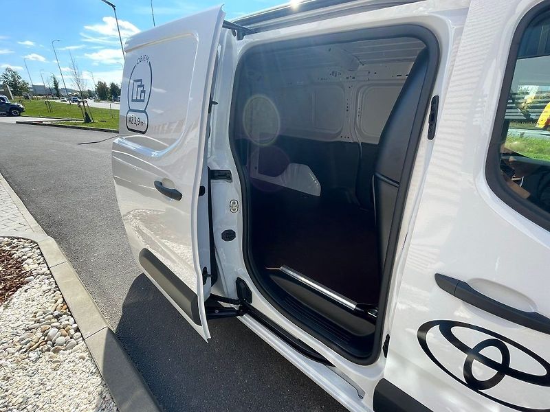 Toyota ProAce City EV 50kWh Long Active 3S Multi - fotka 12 z 24