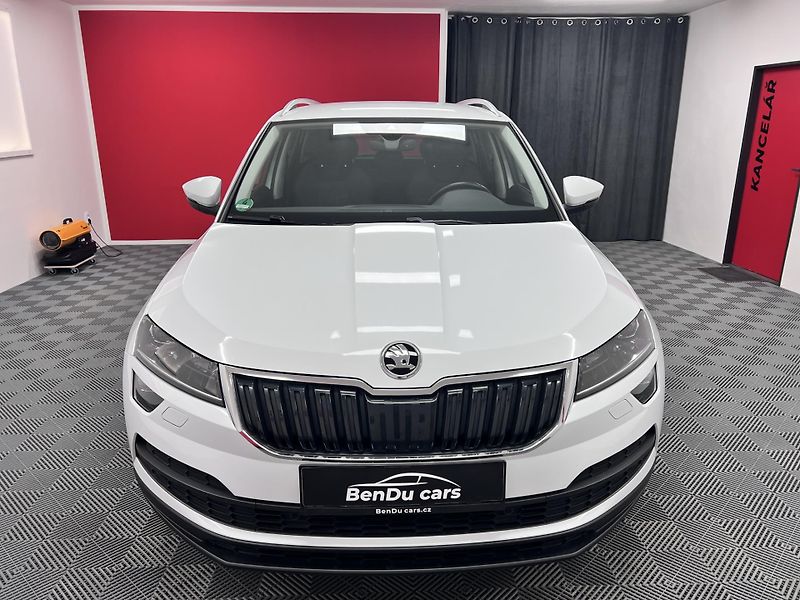 Škoda Karoq 2.0 TDI 110 KW 4x4 DSG - fotka 2 z 36