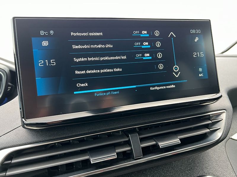 Peugeot 3008 (2021) 1.2PT 96kW! ALLURE! Tažné! ČR! - fotka 32 z 41