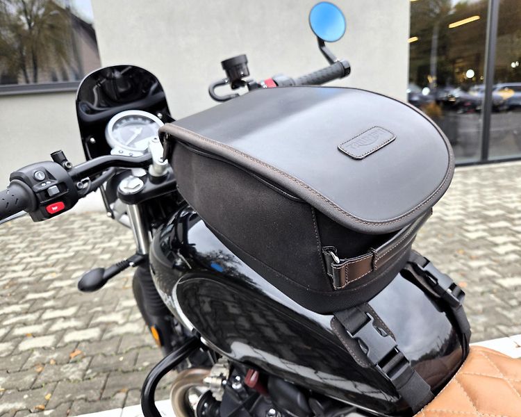 Triumph Street Twin (2017) 900 + brašny - fotka 17 z 17