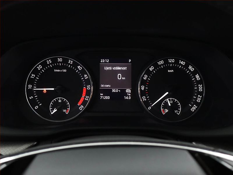 Škoda Octavia (2021) 2.0 TDI - fotka 9 z 18