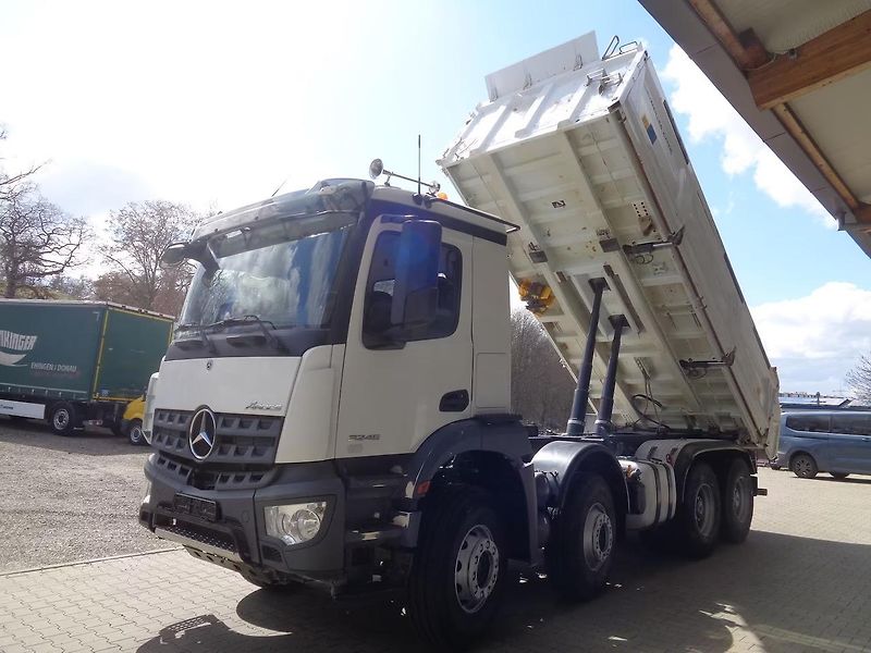 Mercedes-Benz AROCS 3246 8x4 3S MEILLER - fotografie inzerátu