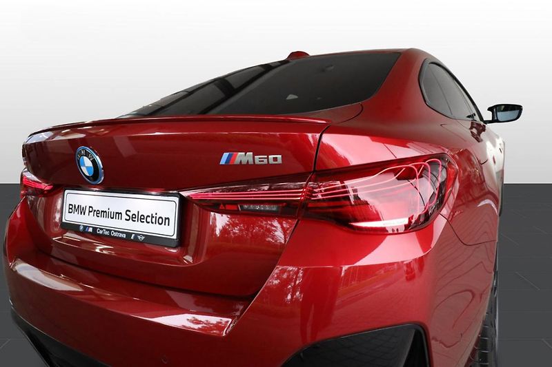 BMW i4 M60 xDrive - fotka 18 z 29