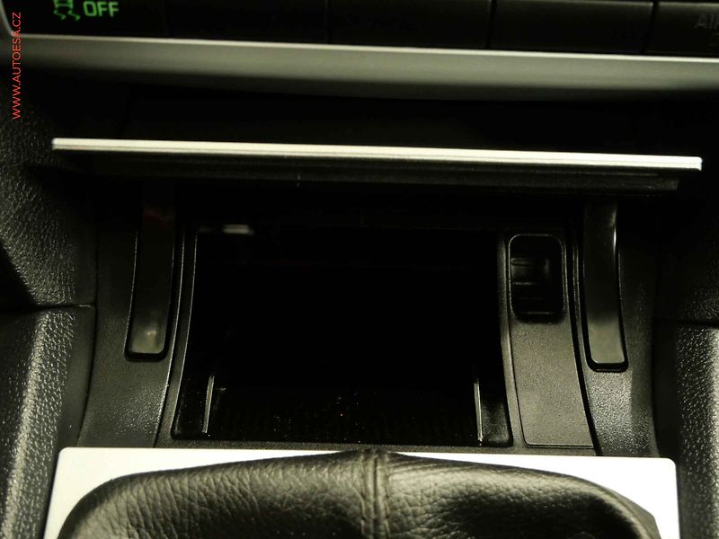 Škoda Octavia (2011) 1.4 TSI, AC, temp - fotka 19 z 22