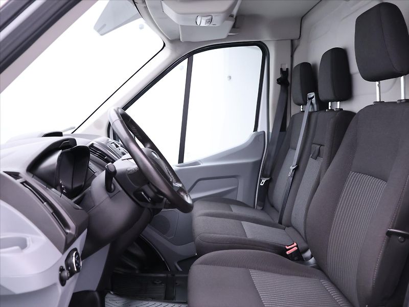 Ford Transit 2,0 TDCi L3 DPH CZ 1.Maj - fotka 10 z 26