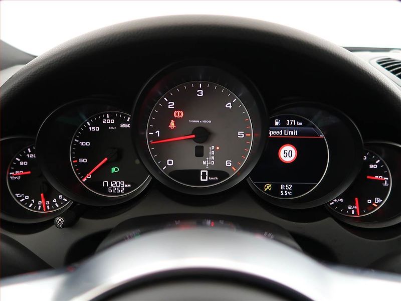 Porsche Cayenne (2016) S Diesel - fotka 11 z 24