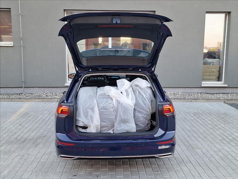 Volkswagen Golf 1.5TSI DSG EVO Style,původ ČR - fotka 40 z 50