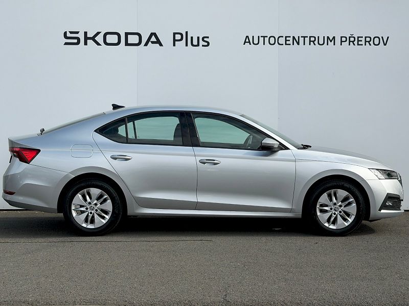 Škoda Octavia (2021) 2.0 TDI 85kW Ambition Plus - fotka 32 z 35