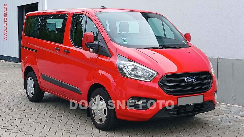 Ford Transit Custom (2023) 2.0TDCi 9míst, Trend, navi - fotka 1 z 15