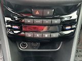 Peugeot 2008 (2016) 1.6 HDi, 1.maj,ČR, Allure - náhled 16