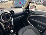 Mini Countryman (2015) 1,6 D 82 Kw - náhled 15